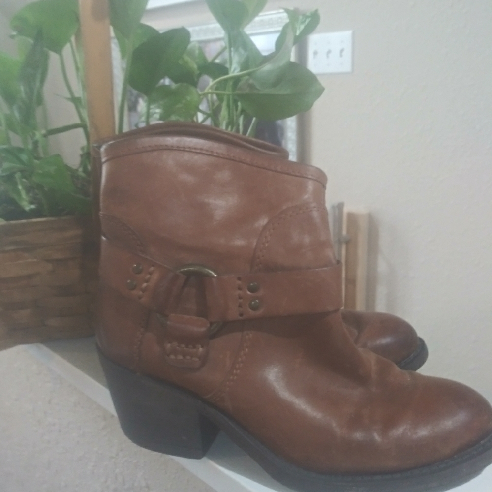 Lucky Brand leather booties brown